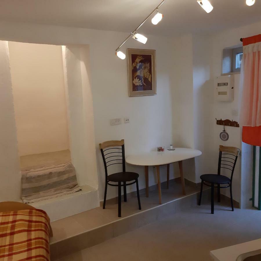Ferienwohnung Wild Rose Jerusalem Exterior foto